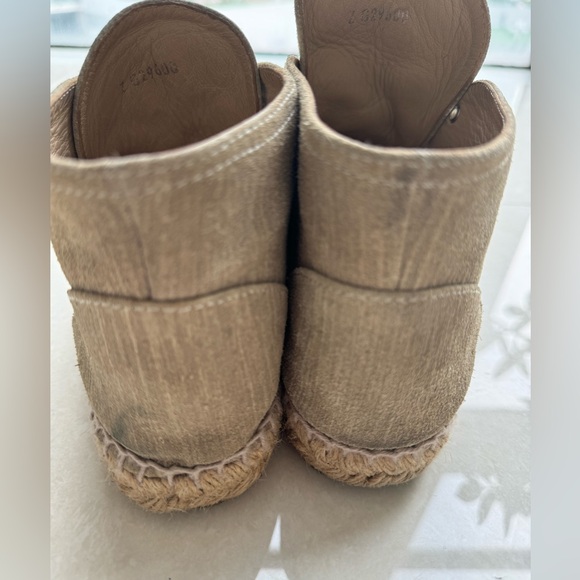 CHANEL beige espadrilles size EU 40 (US9) - Picture 4 of 8